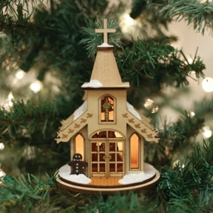 OLD WORLD CHRISTMAS GINGER COTTAGES NATIVITY CHAPEL CHRISTMAS ORNAMENT 80003 - Picture 1 of 4