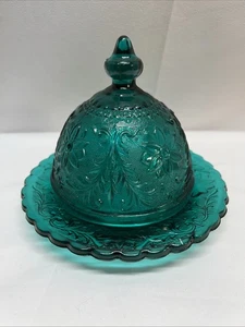 Vintage Lovely perfect Spruce Green Domed Butter Dish - Picture 1 of 11