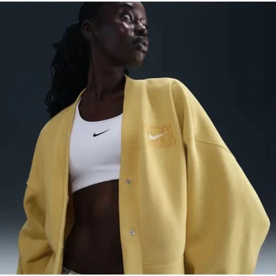 Nike Women's Sportswear Phoenix Fleece Oversized Graphic Cardigan XS Yellow - Image 1 of 4
