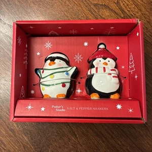 Juego de coctelera de sal y pimienta Potter’s Studio Christmas Penguin - Imagen 1 de 4