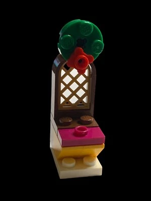 Lego Friends - Lego brown window with window box-combined shipping (LGF60) - Image 1 of 2