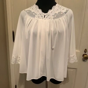 Vintage 60s Pretty Shadowline White Lacy Bed Jacket-Great for Reading in Bed!  S - Picture 1 of 4