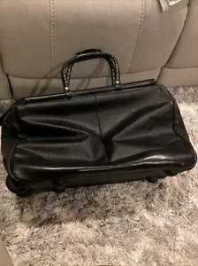 Handbag Shape Satchel Mobile Wheeled Lugguage -Black - Picture 1 of 20