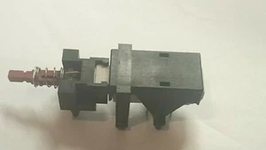 1pcs. ITT ISOSTAT 4/80 250VAC 4(1)250V NFC 92.130 Switch ON/OFF - Imagen 1 de 3