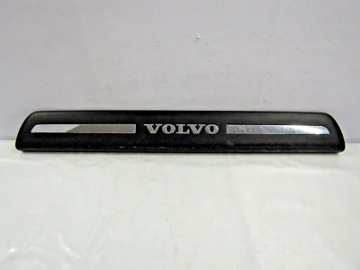 2005-2007 Volvo V50 T5 Door Sill Trim Foot Panel 08622671 OEM - Image 1 of 4