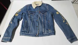 New Levi’s Women’s Embroidered Sherpa Wool Trucker Gold Flower Jacket Size SMALL - Picture 1 of 11