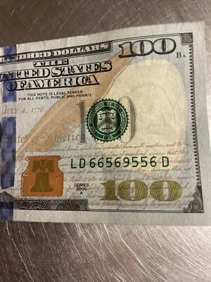 100 dollar bill. Fancy serial number. Trinary in great condition 66569556 - Image 1 of 4