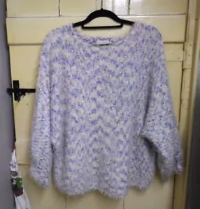 DAMEN JOA SLOPPY JOE PULLOVER MEHRFARBIGES MUSTER AUF WEISSEM HINTERGRUND (S) - Bild 1 von 5