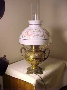 Antique Bradley & Hubbard B&H Center Draft Parlor Oil Lamp electrified - Picture 1 of 16
