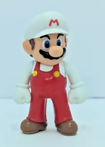 Jakks Pacific World of Nintendo 2.5" Fire Mario (Standing) Figure - Picture 1 of 2