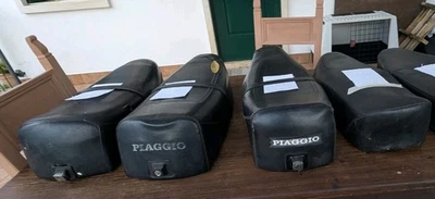 Selle  Piaggio Vespa Px 125 150 200 Originali Da Sostituire Copertina  - Immagine 1 di 4