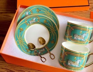 NEW IN BOX HERMES STALLION SERIES 2 X CUPS, SAUCERS & SPOONS SET UNWANTED GIFT - Picture 1 of 5