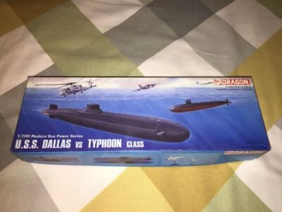 DRAGON 7001 1:700 scale U.S.S. DALLAS VS TYPHOON CLASS Plastic model kit - Image 1 of 4