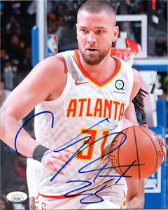 ~~ CHANDLER PARSONS Authentic Hand-Signed "Atlanta Hawks" 8x10 Photo (JSA COA) ~ - Picture 1 of 1