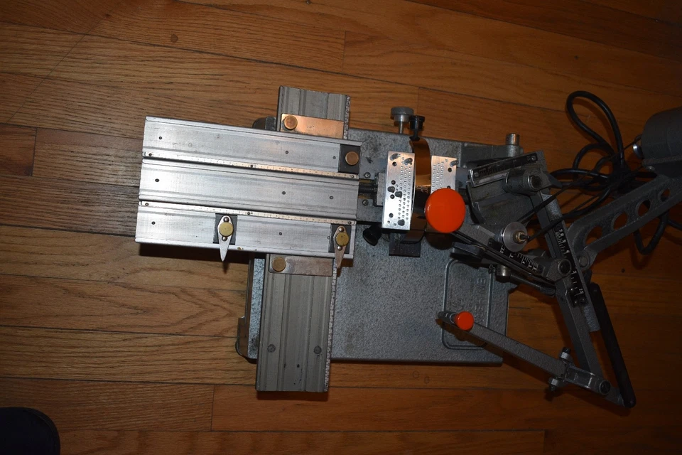 Nuevo Grabador Plano Hermes Grabador Máquina de Grabado Grabado Placas de Metal Foto 1 de 4