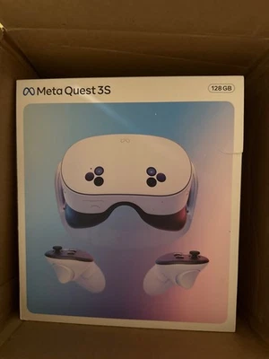 Meta Quest 3 128GB VR Headset - White - Image 1 of 3