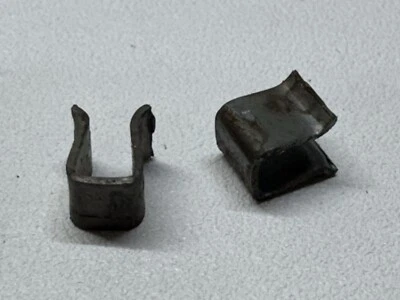 Fabricante de equipos originales - Clips de sujeción de pista Aurora AFX .50c cada uno - ¡Compra tantos como quieras! Foto 1 de 3