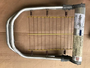 A1689100534 RAHMEN SCHIENE SITZ VORNE MERCEDES W168 NEU OE - Bild 1 von 1