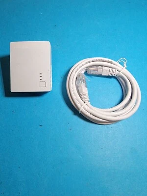 TP-Link TL-PA4010 Nano Powerline Ethernet Network Adapter Computer Networking - Image 1 of 4