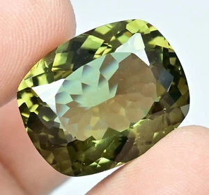 Natural Greenish Moldavite 26.35 Ct Cushion Certified Flawless Loose Gemstone - Picture 1 of 8