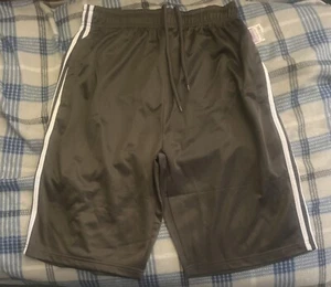 Kids Basketball Shorts. Size Large - Picture 1 of 4