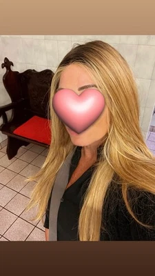 Dolce Dolce 23 | Belle Tress | Monofilamento Encaje Frontal Azúcar Galleta Con Haz Foto 1 de 4