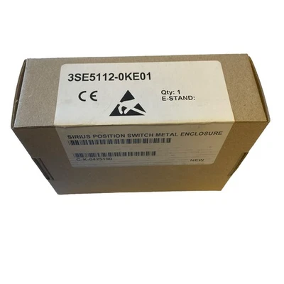 Siemens Digital Industrial Position Switch 3SE5112-0KE01 IP66/IP67 - Photo 1/3