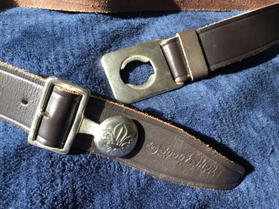 Vintage scout leather belt with official silvertone buckle. - Image 1 of 4