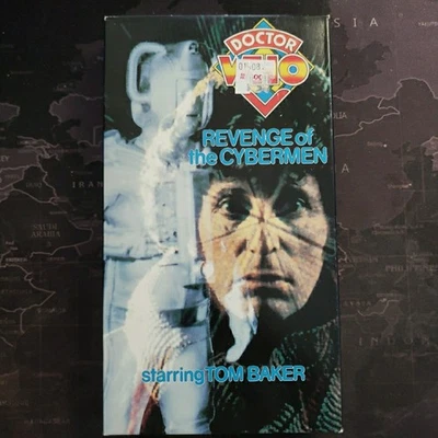 DOCTOR WHO REVENGE OF THE CYBER MEN VHS TV SERIES - NEW Foto 1 de 4