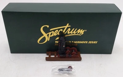 Bachmann 27301 On30 Non-Operating Log Skidder LN/Box - Image 1 of 4