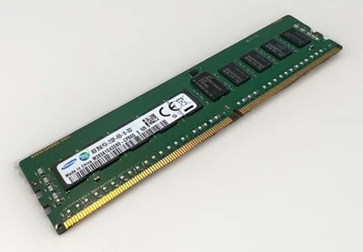 Samsung 8GB 2Rx8 PC4-2133P 2133Mhz ECC Server RAM M393A1G43DB0-CPB0Q - Image 1 of 2