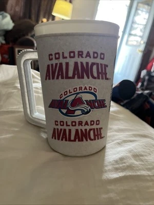 Copa Super Térmica 22oz NHL Colorado Avalanche Usada Foto 1 de 4