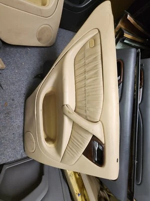 1998 99 00 02 2003 MERCEDES ML320 ML430 W163 LEFT REAR INTERIOR DOOR PANEL Foto 1 de 2