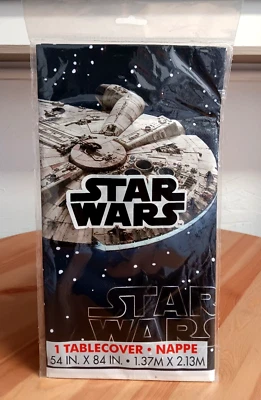 Mantel de picnic de fiesta de plástico negro Star Wars Disney 54x84 pulgadas Halcón Milenario Foto 1 de 3