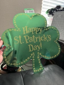 St. Patrick's Day Irish Green Shamrocks Holiday Party Decoration Glitter Cutout - Picture 1 of 2