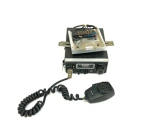 Sharp CB-700 Synthesized 23 Channel Citizens band transceiver - Picture 1 of 7