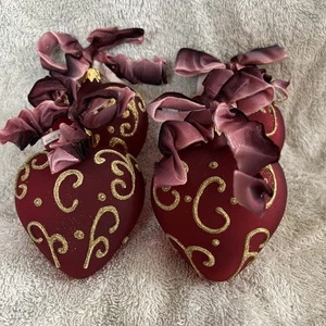 Glittered Glass Christmas Ornament Set of 4 Red Hearts w/Bows- Made in Poland - Picture 1 of 10