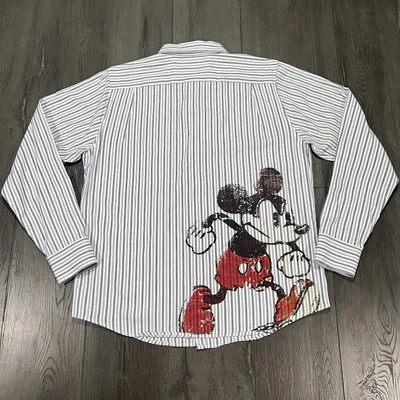 NUEVA Camisa Mickey Mouse Para Hombres Grande Rayas Grande Gráfico Bolsillo Tienda Disney Bolsillo Foto 1 de 4
