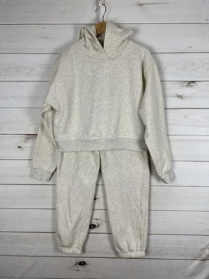 Conjunto de pantalones deportivos con capucha Abound para mujer mediano avena brezo polar ropa de salón Foto 1 de 4