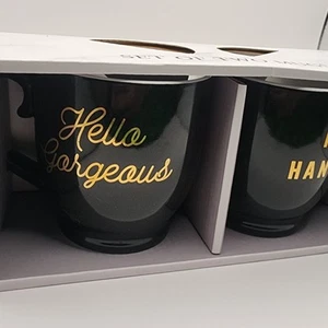 2 Tassen Set ~ HELLO HANDSOME; HELLO GORGEOUS Schwarz Kaffeebecher Gold Buchstaben Standfuß - Bild 1 von 3