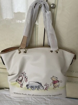 Disney Samantha Thavasa Winnie The Pooh ~ New Shipping from USA Large Purse - Image 1 of 4