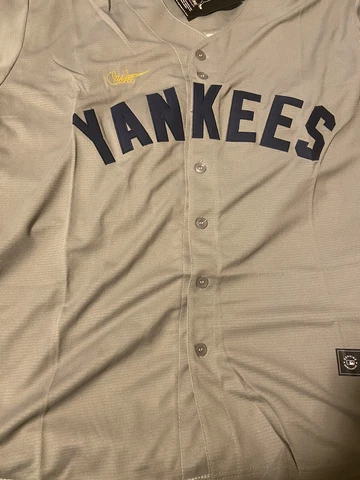 mickey mantle jersey New York Yankees Jersey Size XL Cover