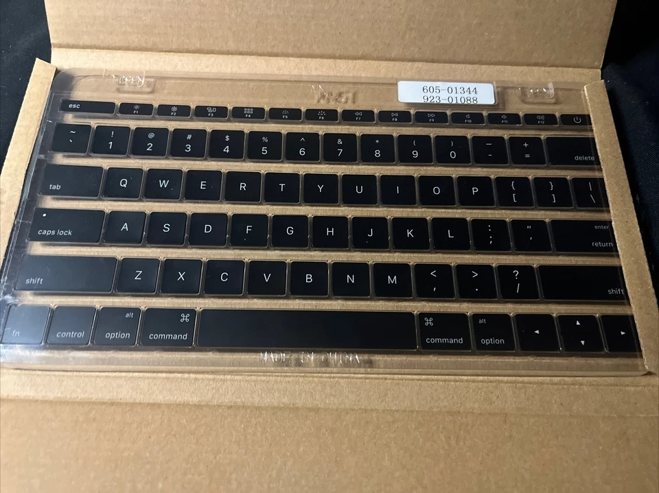 923-01088 Apple Kit Keycap ANSI Silver US English MacBook Pro 13" 2016