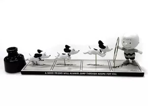 Snoopy & Charlie Brown 2020 Limited Edition Peanuts Figurine - Picture 1 of 1