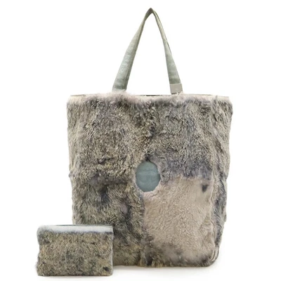 Bolso de Mano Chanel Lapin Piel de Conejo Marca de Coco en Gamuza Gris y Beige con Bolsa Foto 1 de 4