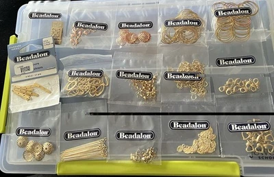 Nuevo Lote De 15 Hallazgos Beadalon 15 Paquetes Incluidos Para Hacer Joyas Foto 1 de 4
