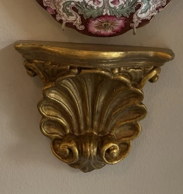Ornate Resin Gold Seashell Wall Shelf Vintage 5.24”x 6.24” Foto 1 de 4