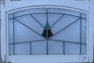 SIMPLE GEOMETRIC MIDSIZE OLD ENGLISH LEADED STAINED GLASS WINDOW 26 1/4" x 18" - Picture 1 of 3