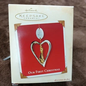2002 Dated Hallmark Our First Christmas Commemorative Ornament. FREE SHIPPING  - Picture 1 of 6