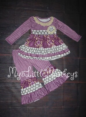 NUEVO Conjunto de túnica floral boutique y pantalones de campana púrpura Foto 1 de 4